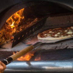 Pourquoi choisir un four à pizza à bois ? Pourquoi choisir un four à pizza à bois ?